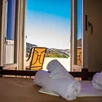 Ostria Village شقة فندقية مِلوبوتاس