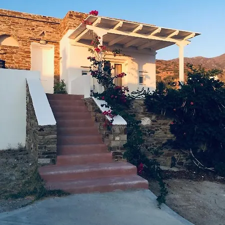 Ostria Village 아파트호텔