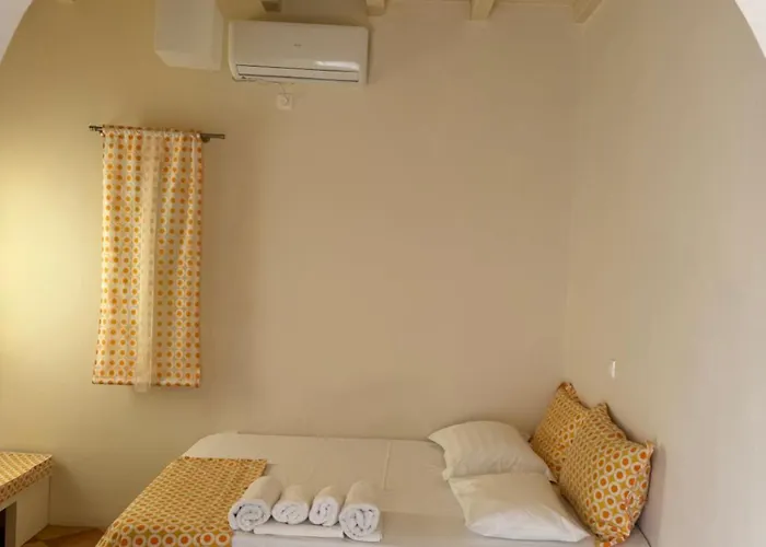 Ostria Village 3* Mylopotas