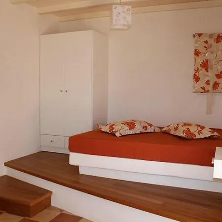 Aparthotel Ostria Village Mylopotas