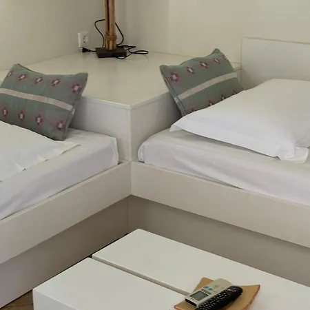 Ostria Village Mylopotas