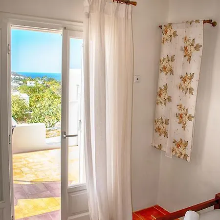 Ostria Village Ξενοδοχείο με διαμερίσματα 3*