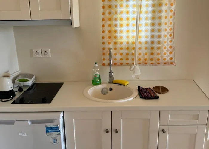 Ostria Village 아파트호텔