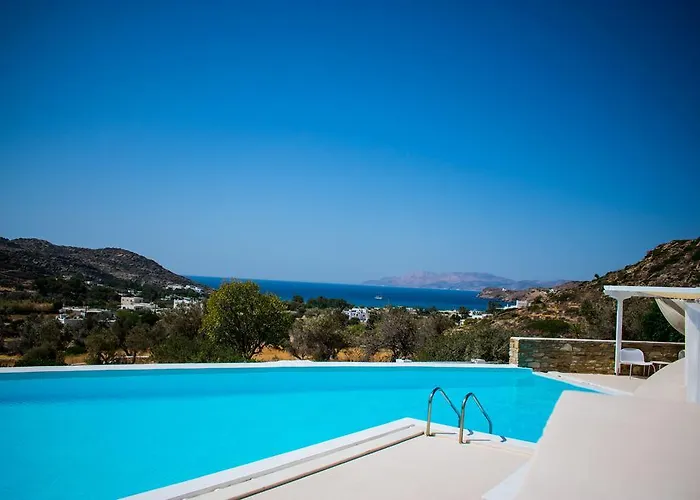 Ostria Village Mylopotas